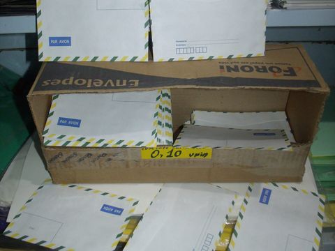 Box of Brazilian airmail envelopes marked PAR AVION with green and yellow borders